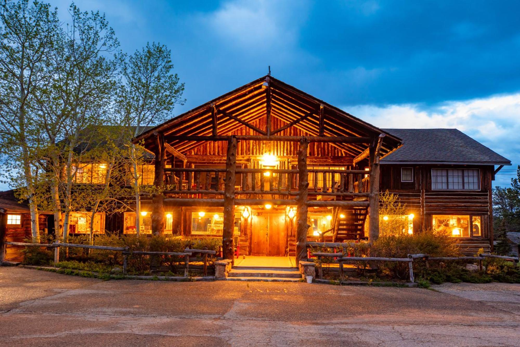 The Meeker Park Lodge Allenspark Extérieur photo